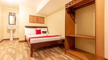 RedDoorz near PNR Espana Station