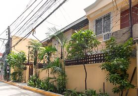 RedDoorz near PNR Espana Station