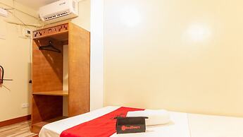 RedDoorz near PNR Espana Station