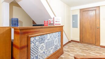 RedDoorz near PNR Espana Station