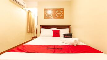 RedDoorz near PNR Espana Station