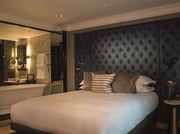 The Guardsman Hotel and Residences