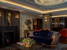 The Guardsman Hotel and Residences