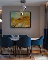 The Guardsman Hotel and Residences