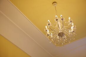 Piazza Dante Suites in Naples