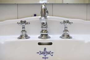 Piazza Dante Suites in Naples