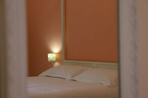 Piazza Dante Suites in Naples