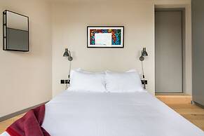 Hausd - Oxford Street