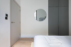 Hausd - Oxford Street