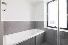 Hausd - Oxford Street