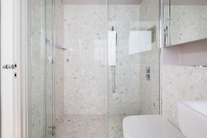 Hausd - Oxford Street