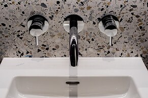 Hausd - Oxford Street