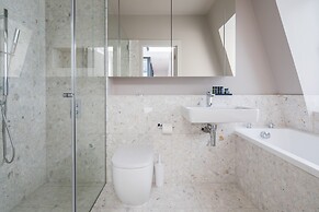 Hausd - Oxford Street