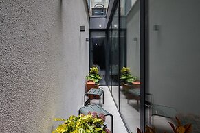 Hausd - Oxford Street