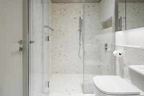 Hausd - Oxford Street