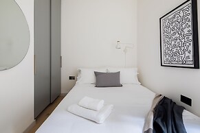 Hausd - Oxford Street