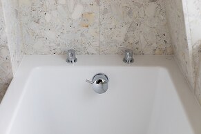 Hausd - Oxford Street