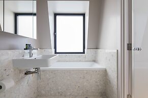 Hausd - Oxford Street