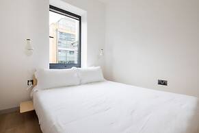 Hausd - Oxford Street