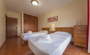 B45 - Main Avenue 2 Bed Apartment