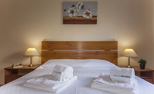 B45 - Main Avenue 2 Bed Apartment