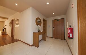 B27 - Luz Bay 2 Bedroom Apartment