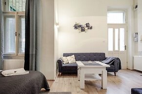 Park&Art Mini Boutique Hotel