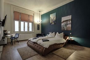 Park&Art Mini Boutique Hotel