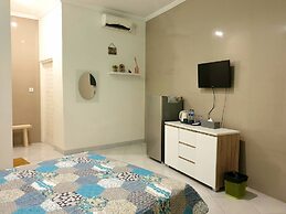 Comfy Room in Piliau Residence