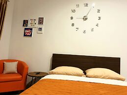 Comfy Room in Piliau Residence