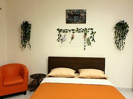 Comfy Room in Piliau Residence