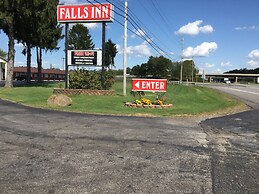 Falls Inn