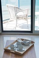Luxurious Apt W Panoramic Sea View - 75m