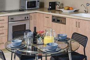 Panoramic Sea View Over Beach w Balcony