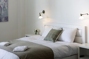 Luxurious 90sqm 2BR Beach Front