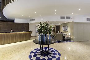 Luxurious 90sqm 2BR Beach Front