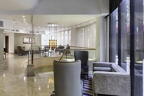 Luxurious 90sqm 2BR Beach Front