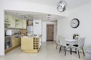 Luxurious 90sqm 2BR Beach Front