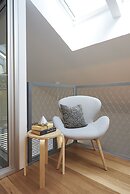 Studio Reuss - a City Retreat