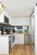 Studio Reuss - a City Retreat