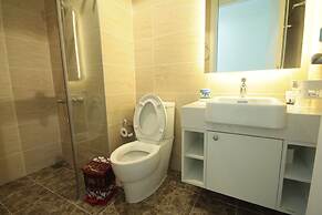 Bayhomes D'Capitale Serviced Apartment