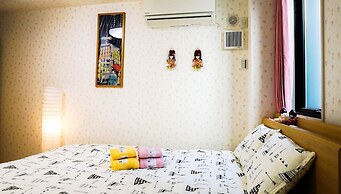 Breeze Shortstay Female Only