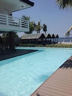 Brizo Hotel and Beach Resort