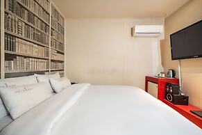 Guri Lexy Hotel