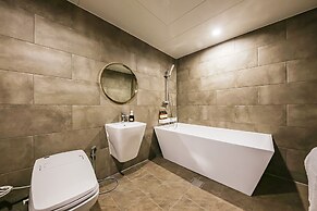 Cheongju Maryjane Hotel