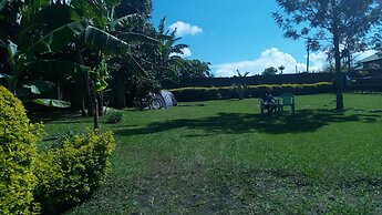 Maasai Backpackers Home