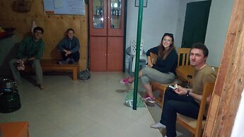 Maasai Backpackers Home