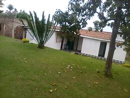 Maasai Backpackers Home