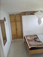 Maasai Backpackers Home