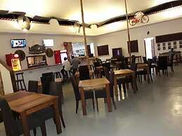 27 Cafe Zanzibar Airport Hotel